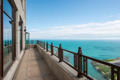 451 E Grand Avenue #5510, Chicago, IL 60611 - Photo 14