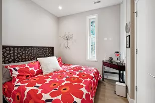 3757 N Sheffield Ave, Chicago, IL 60613 - Photo 8