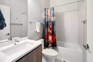 3757 N Sheffield Ave, Chicago, IL 60613 - Photo 10