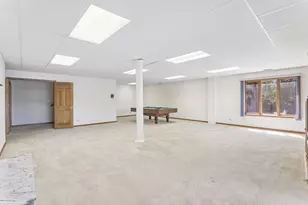 200 N Shore Dr, Oakwood Hills, IL 60013 - Photo 16