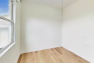 2434 W Cortland St, Chicago, IL 60647 - Photo 12