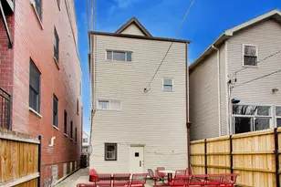2434 W Cortland St, Chicago, IL 60647 - Photo 20