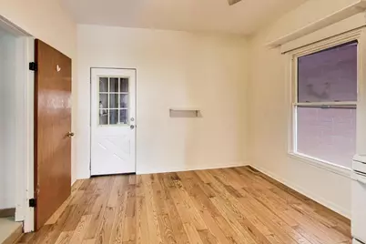 2434 W Cortland Street, Chicago, IL 60647 - Photo 8