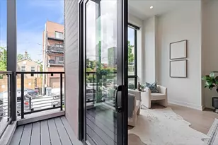 1541 W Pearson St, Chicago, IL 60642 - Photo 28