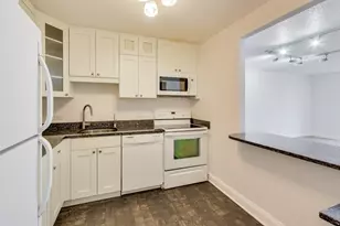 10 E Ontario St, Chicago, IL 60611 - Photo 10