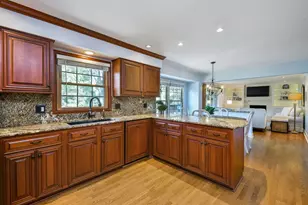 228 Brooklea Ct, Naperville, IL 60565 - Photo 10