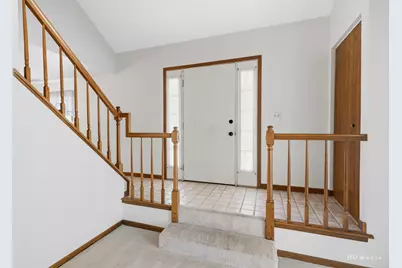 2S726 Timber Drive, Warrenville, IL 60555 - Photo 4