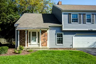 2S726 Timber Dr, Warrenville, IL 60555 - Photo 2