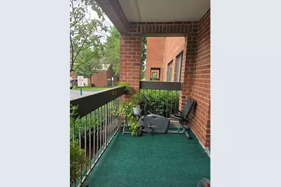 600 Naples Court #106, Glenview, IL 60025 - Photo 18