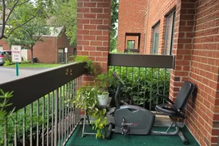600 Naples Ct, Glenview, IL 60025 - Photo 18