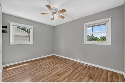 320 Hemlock Avenue, Romeoville, IL 60446 - Photo 12
