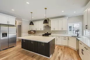 5244 169th Pl, Oak Forest, IL 60452 - Photo 10