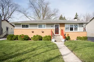 22816 Ridgeway Ave, Richton Park, IL 60471 - Photo 2