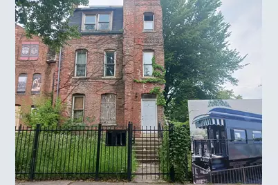 10430 S Maryland Avenue, Chicago, IL 60628 - Photo 1