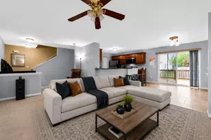 623 Lisbon St, Sandwich, IL 60548 - Photo 4