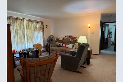 511 E High Street #5, Morrison, IL 61270 - Photo 2