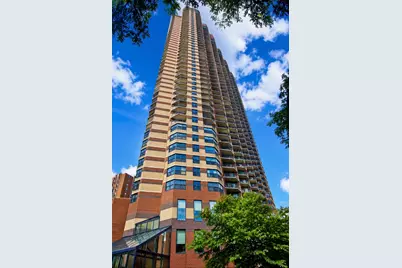3660 N Lake Shore Drive #2812, Chicago, IL 60613 - Photo 1