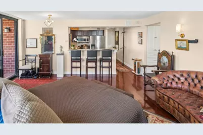 3660 N Lake Shore Drive #2812, Chicago, IL 60613 - Photo 6