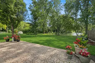 18461 W Meander Dr N, Grayslake, IL 60030 - Photo 6