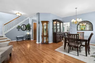 18461 W Meander Dr N, Grayslake, IL 60030 - Photo 10