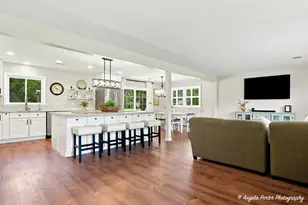 152 Foxwood Ln, Barrington, IL 60010 - Photo 8