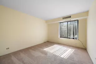 1515 Central Rd, Arlington Heights, IL 60005 - Photo 10