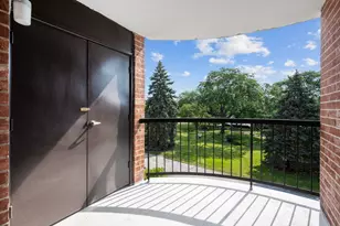 1515 Central Rd, Arlington Heights, IL 60005 - Photo 24