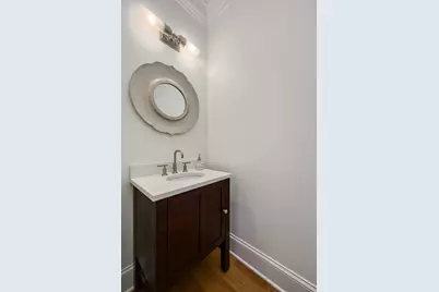 461 N Clinton Street, Chicago, IL 60654 - Photo 16
