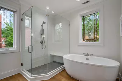 461 N Clinton Street, Chicago, IL 60654 - Photo 20
