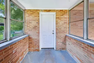 2752 174th St, Hazel Crest, IL 60429 - Photo 18