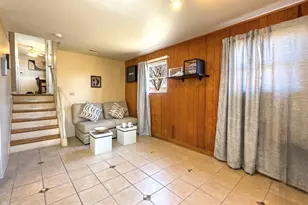 126 Indiana St, Park Forest, IL 60466 - Photo 10