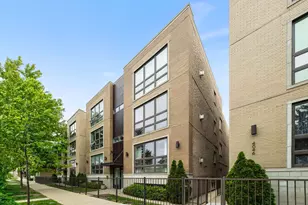 4042 N Western Ave, Chicago, IL 60618 - Photo 2