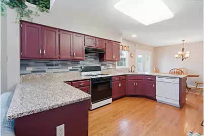 608 Lindsay Circle, North Aurora, IL 60542 - Photo 16