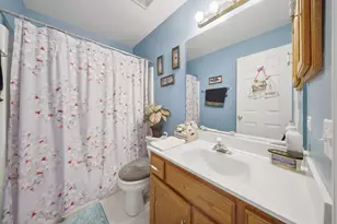 608 Lindsay Cir, North Aurora, IL 60542 - Photo 32