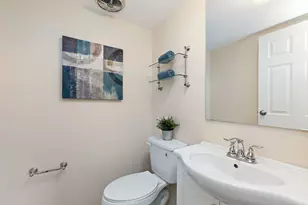 34 Paxton Ln, Schaumburg, IL 60194 - Photo 16