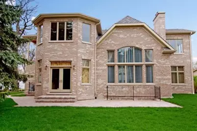 1801 Chapel Court, Northbrook, IL 60062 - Photo 2