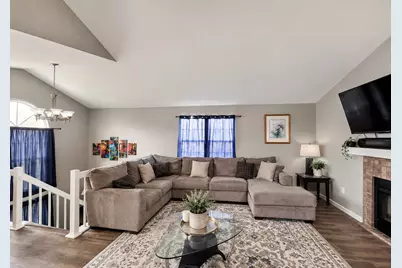 634 Le Parc Circle #634, Buffalo Grove, IL 60089 - Photo 4