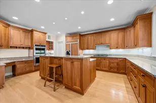 2142 Harrison St, Glenview, IL 60025 - Photo 26