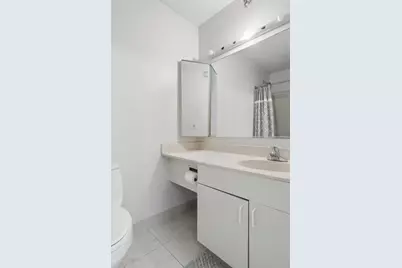 480 N McClurg Court #413, Chicago, IL 60611 - Photo 8