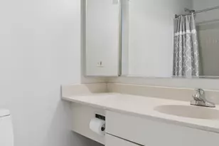 480 N McClurg Ct, Chicago, IL 60611 - Photo 8