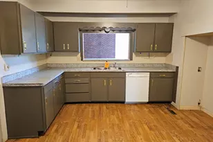 1415 S Washington St, Harrisburg, IL 62946 - Photo 8