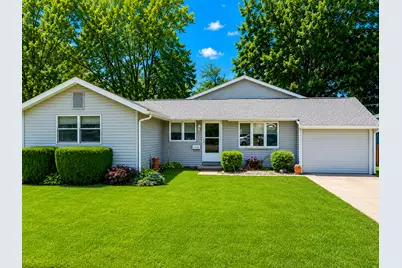 1105 Avenue I, Sterling, IL 61081 - Photo 1