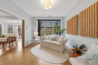 1215 E Madison Park Avenue #3, Chicago, IL 60615 - Photo 4