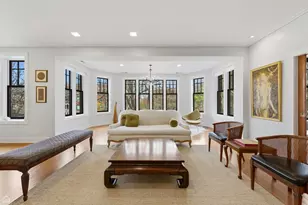 1215 E Madison Park Ave, Chicago, IL 60615 - Photo 2