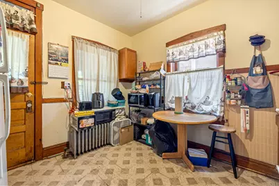 3031 N Davlin Court, Chicago, IL 60618 - Photo 8