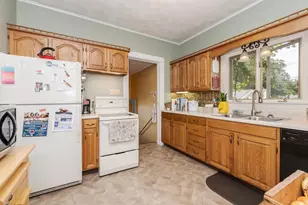 729 W Henry St, Pontiac, IL 61764 - Photo 18