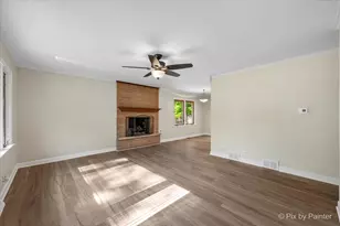 3911 Eastway Dr, Island Lake, IL 60042 - Photo 4