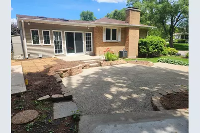 3911 Eastway Drive, Island Lake, IL 60042 - Photo 2