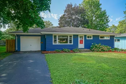 507 W 1st Street, Mount Morris, IL 61054 - Photo 1
