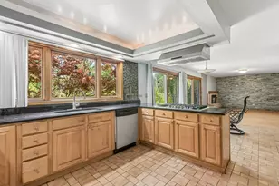 1191 Hunters Ln, Libertyville, IL 60048 - Photo 10